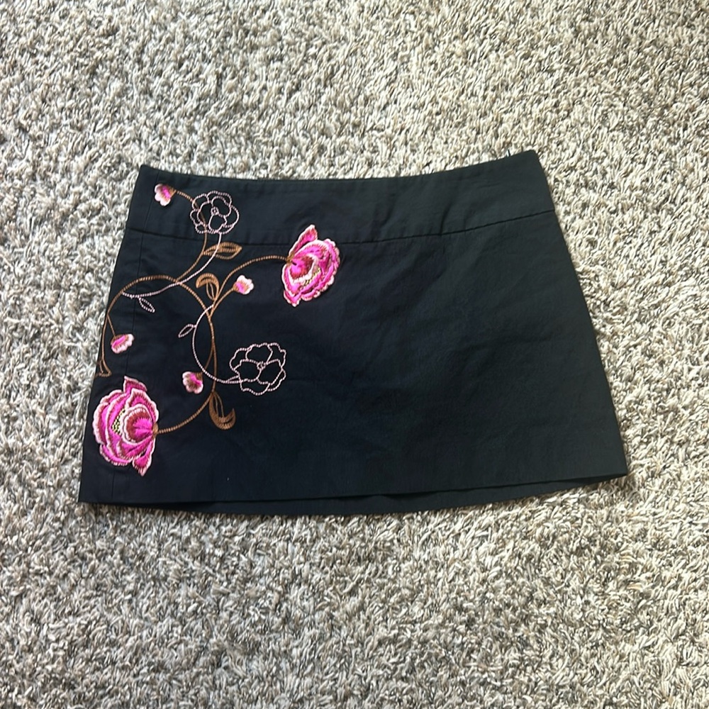 Vintage GUESS COLLECTION mini skirt
